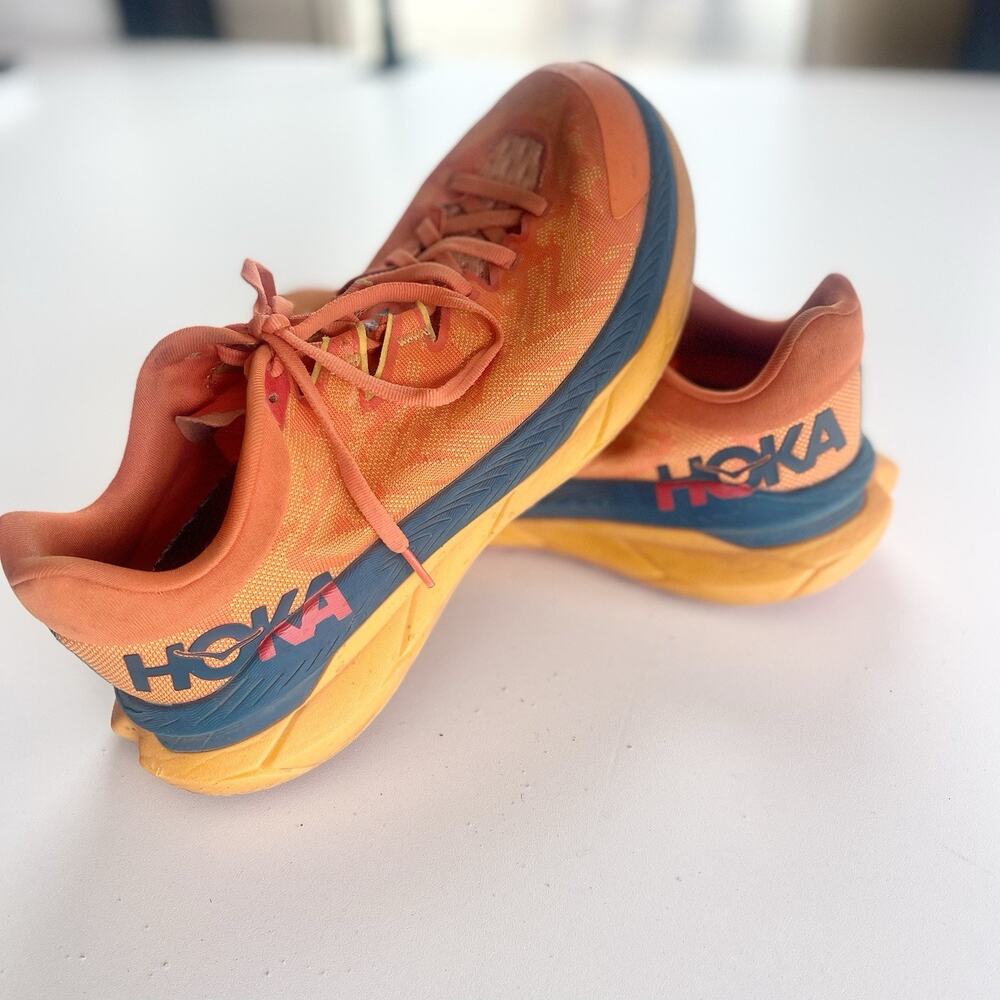 Hoka Mens Tecton X size 9.5D Camellia Blue Coral Running Shoes